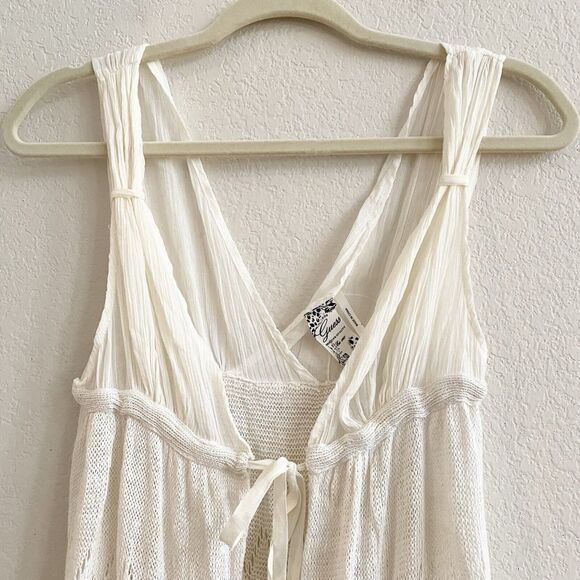 Guess Los Angeles Off-White Ivory Color Sheer Lace Sleeveless Top Small - Picture 2 of 8